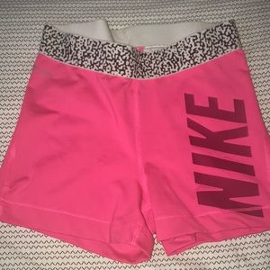 Woman’s XS Nike spandex